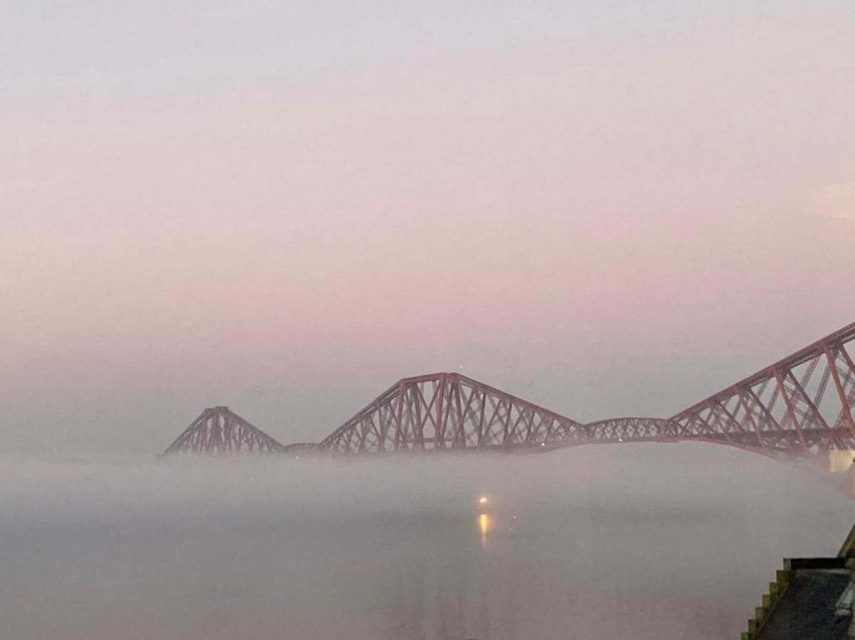 Forth Reflections Self Catering South Queensferry Екстер'єр фото