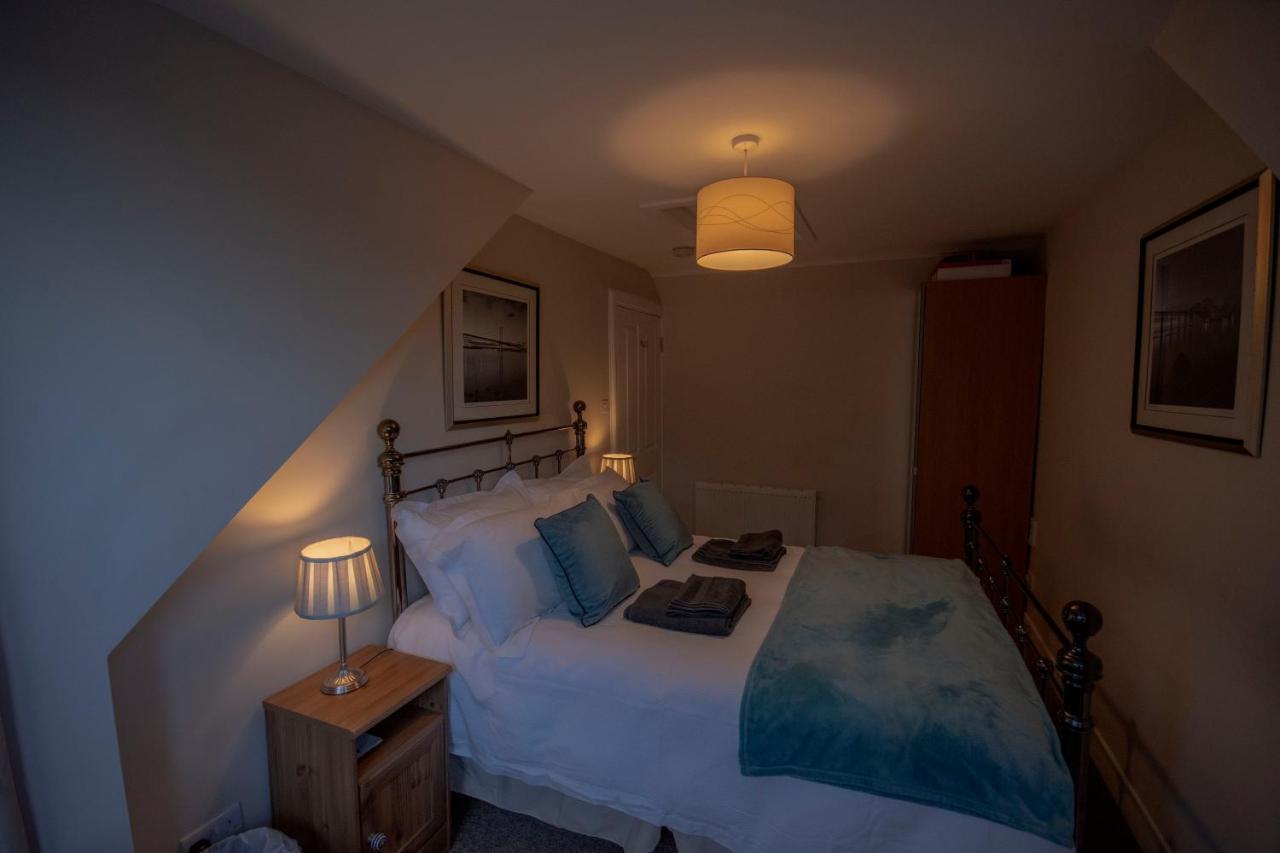 Forth Reflections Self Catering South Queensferry Екстер'єр фото